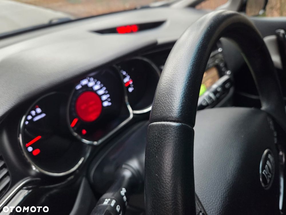 Kia Ceed 1.6 GDI Platinum Edition - 19