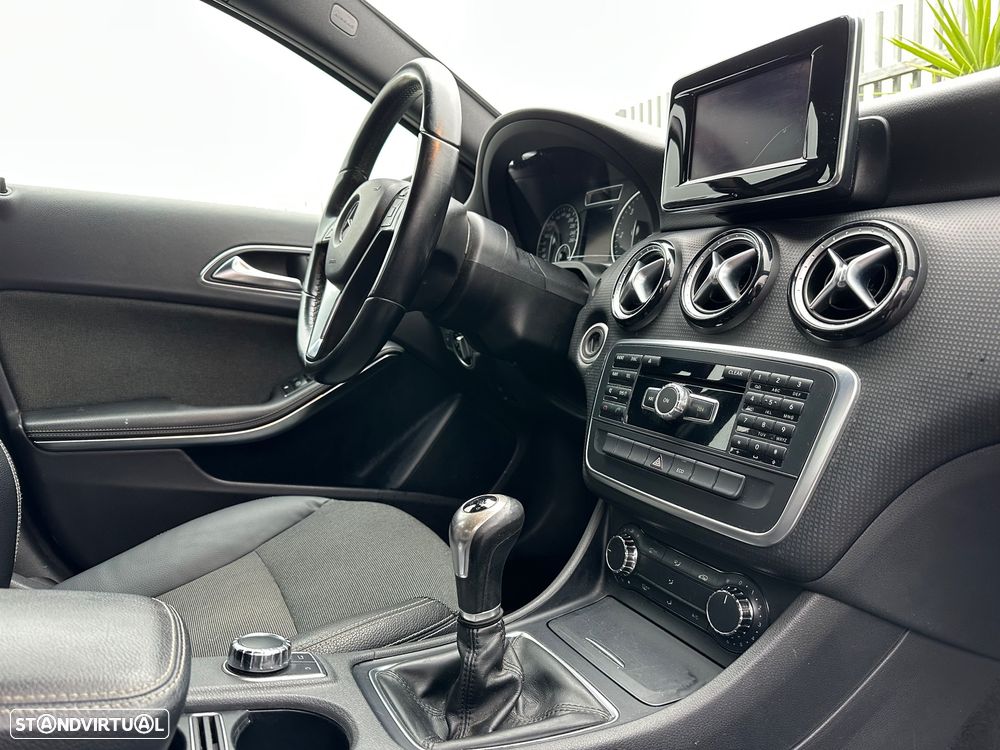 Mercedes-Benz A 180 CDI (BlueEFFICIENCY) Urban - 14