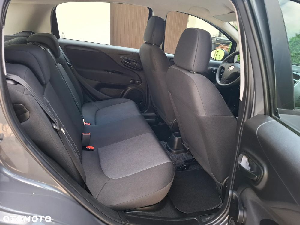 Fiat Punto Evo 1.2 8V Street - 18