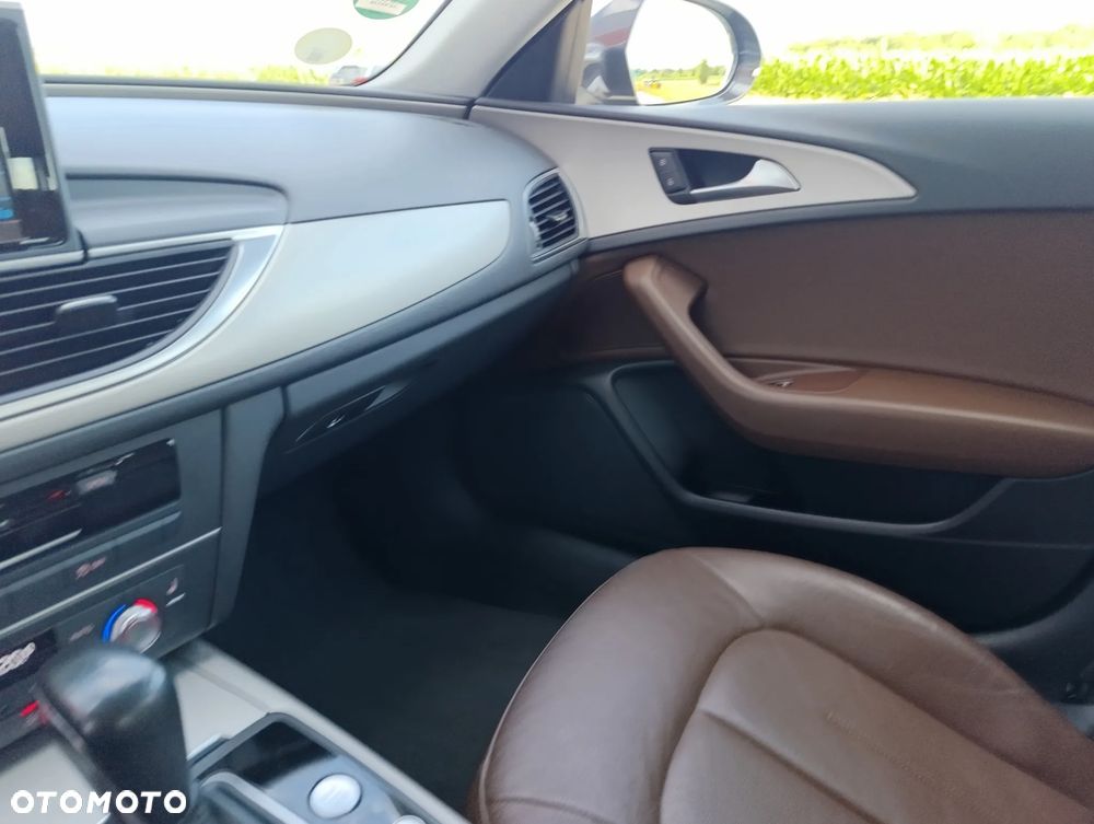 Audi A6 Avant 2.0 TDI Ultra S tronic - 22