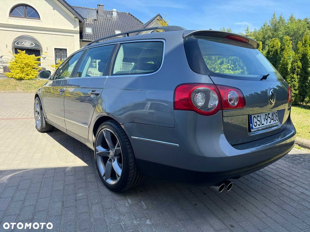 Volkswagen Passat - 2