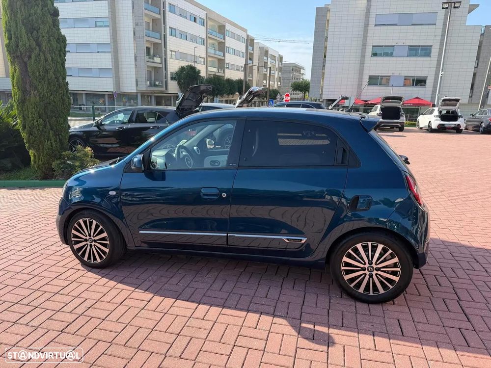 Renault Twingo Z.E. 22 Intens - 16