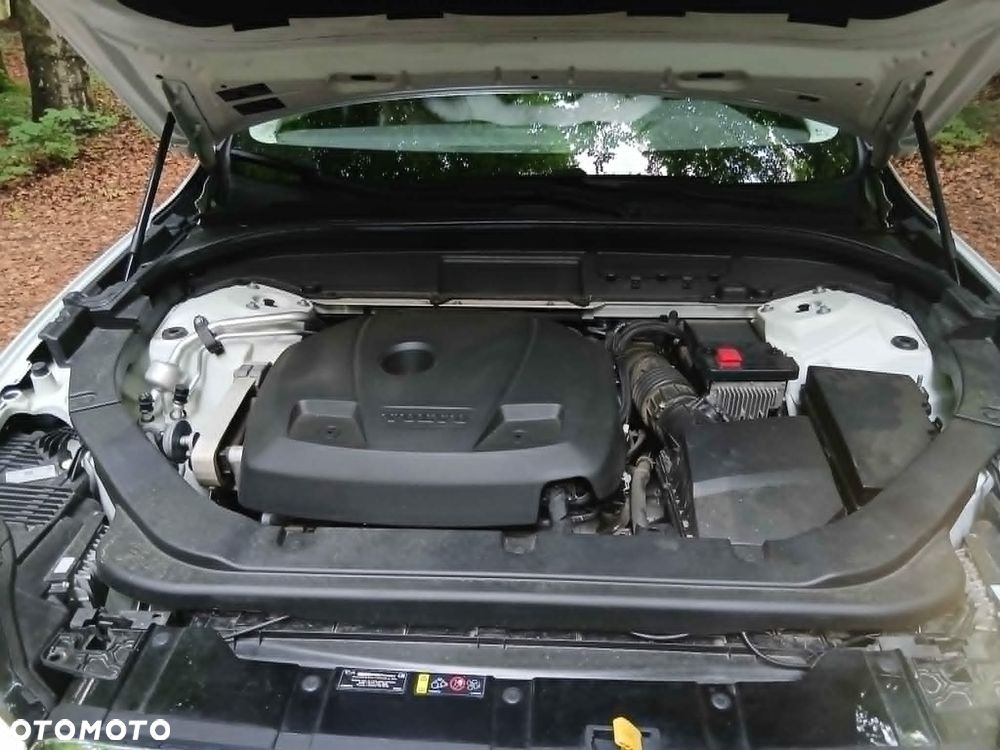 Volvo XC 60 T6 AWD Geartronic Momentum - 16