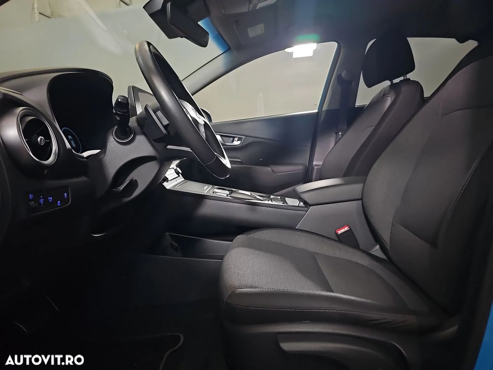 Hyundai KONA - 22