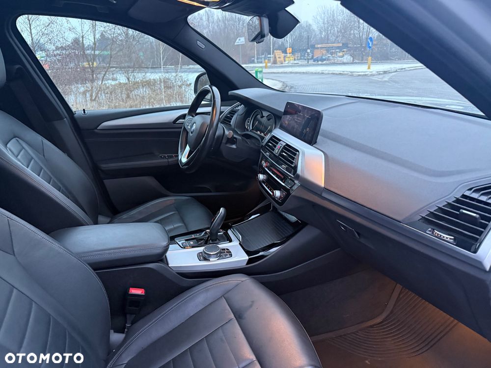 BMW X3 xDrive20i sport - 15