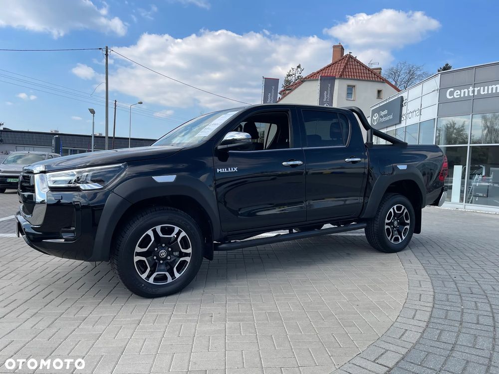Toyota Hilux 2.8 D-4D Double Cab Invincible Sport 4x4 - 10