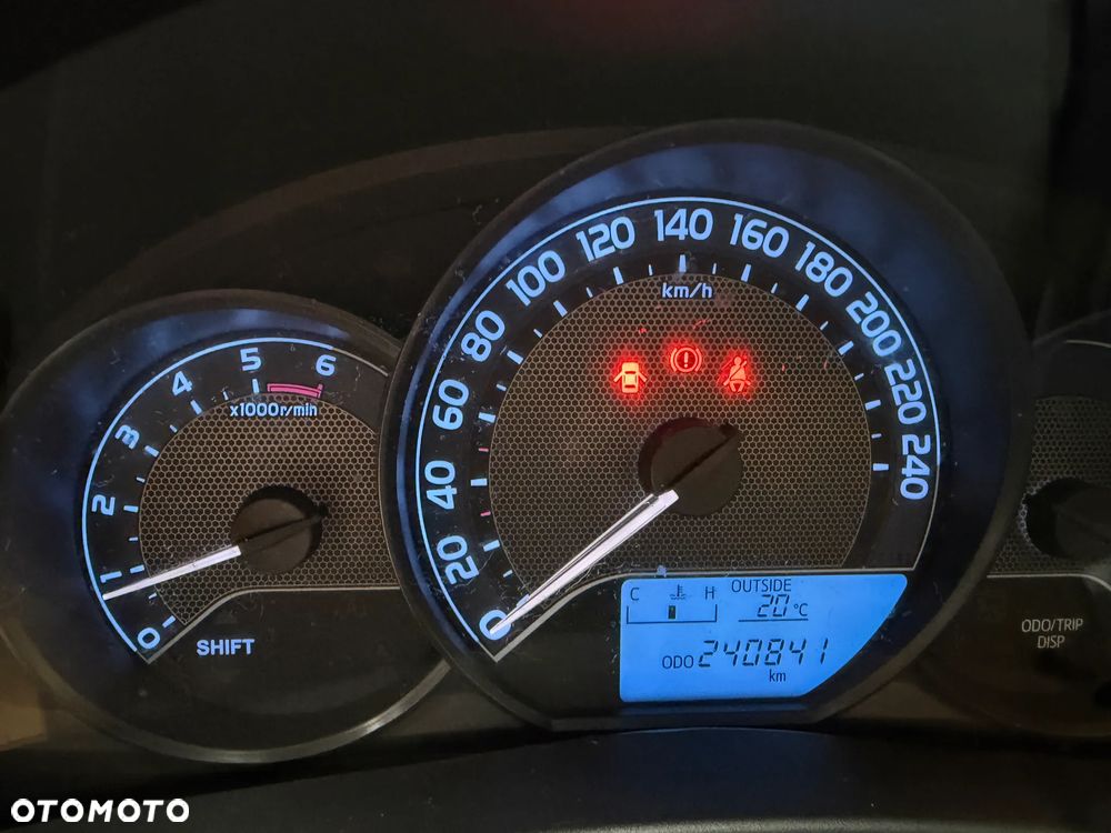 Toyota Auris 1.4 D-4D Active - 12