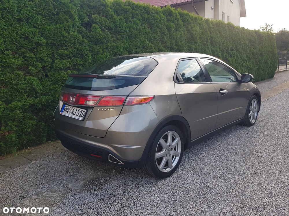 Honda Civic - 8