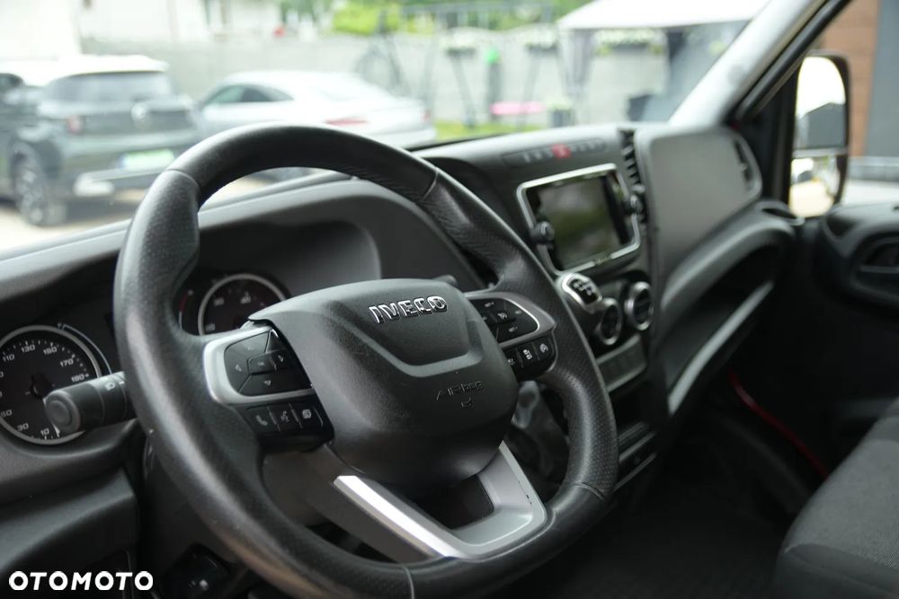 Iveco DAILY 35-180 * 10ep* FIRANKA* Serwisowane* - 22