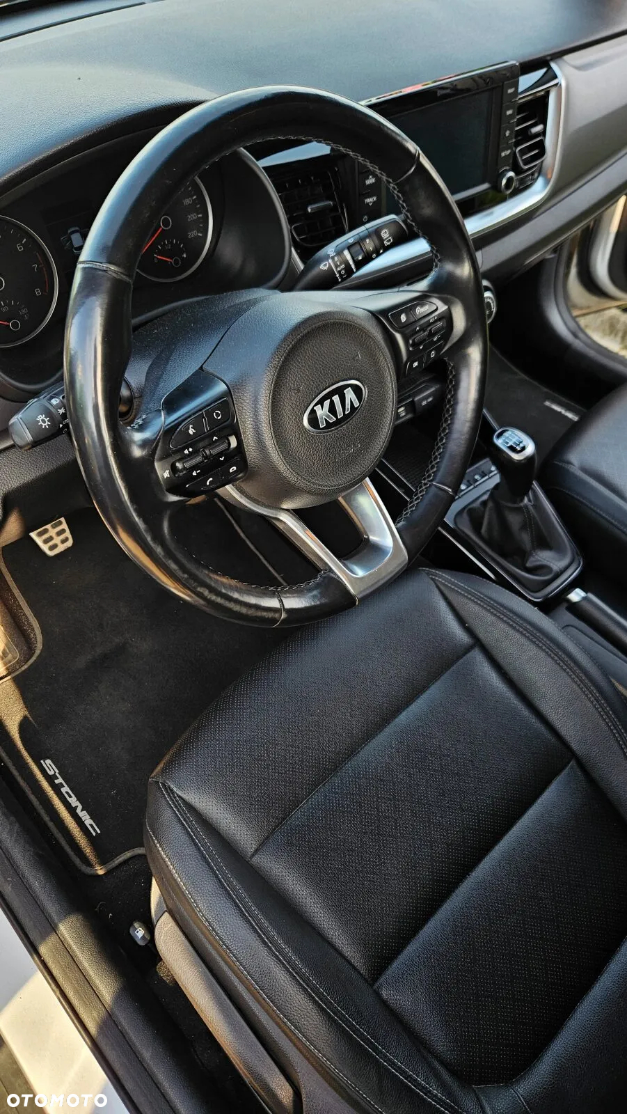 Kia Stonic 1.0 T-GDI 120 Platinum Edition - 7