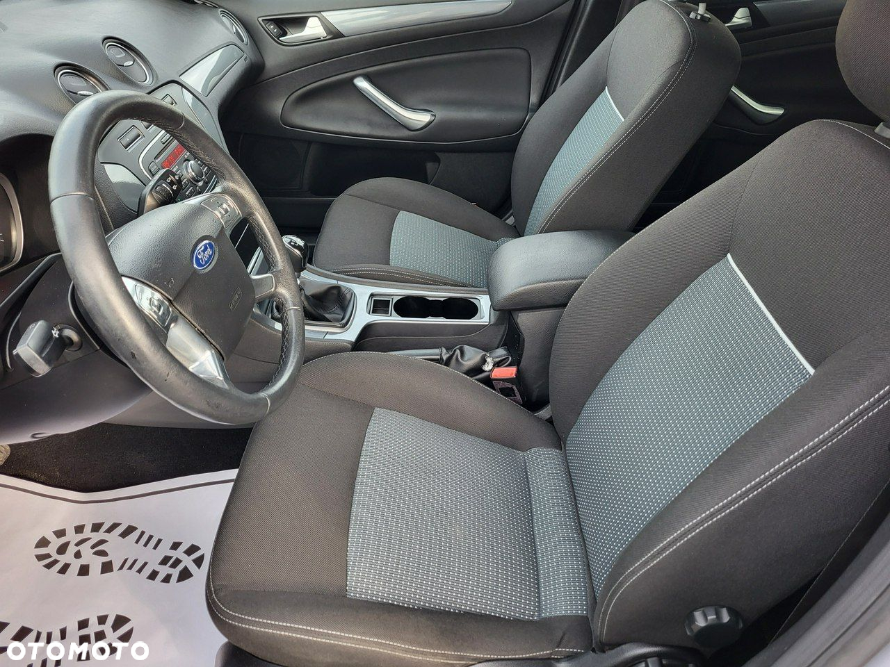 Ford Mondeo - 18