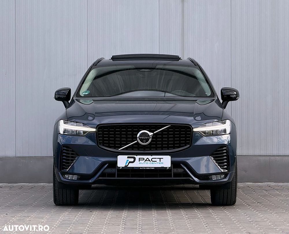 Volvo XC 60 B4 MHEV AT AWD Ultimate Dark - 10