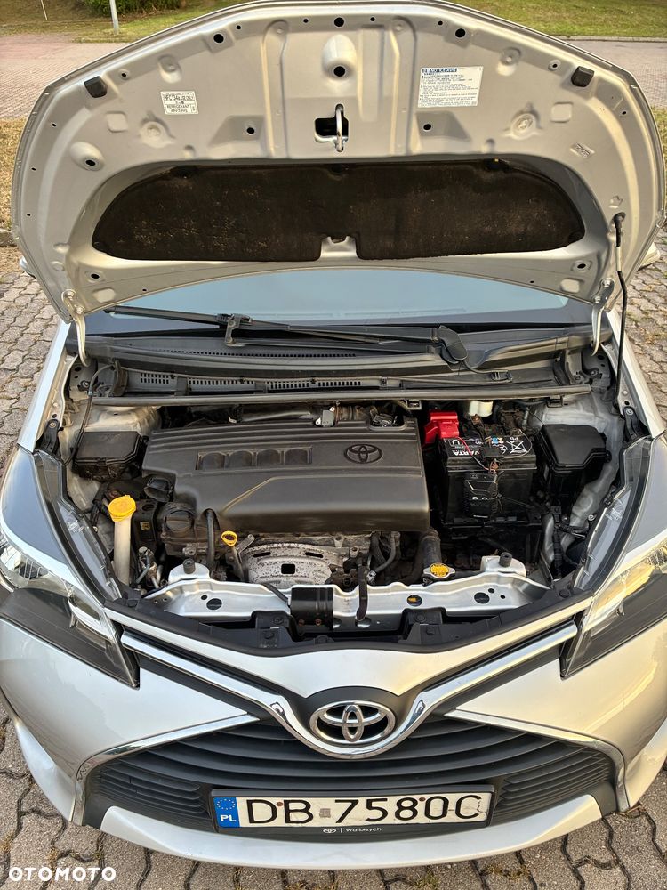 Toyota Yaris 1.33 Active - 10