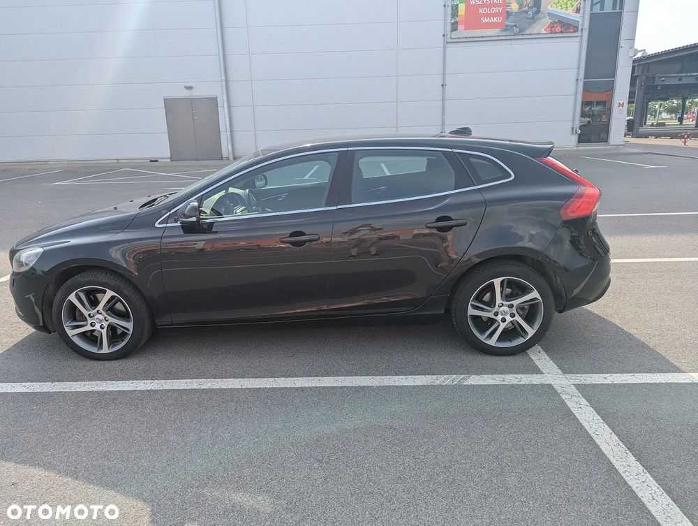 Volvo V40 - 8