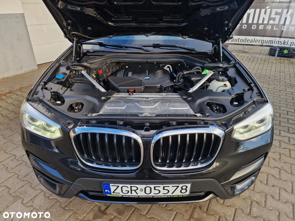 BMW X3 sDrive18d Luxury Line sport - 16