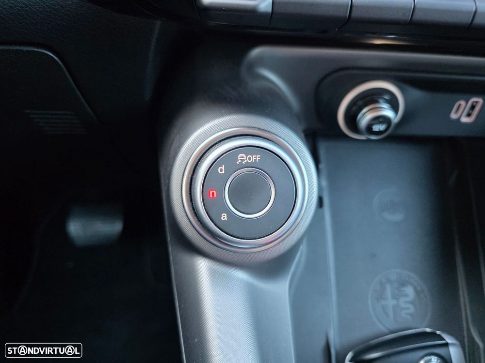 Alfa Romeo Tonale - 15