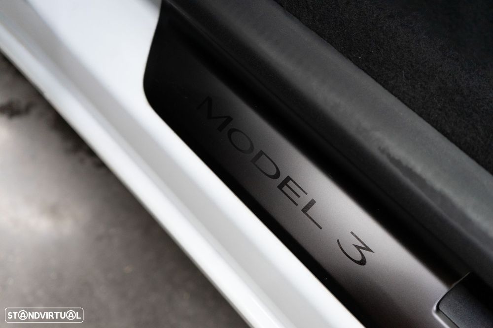 Tesla Model 3 Standard RWD Plus - 25