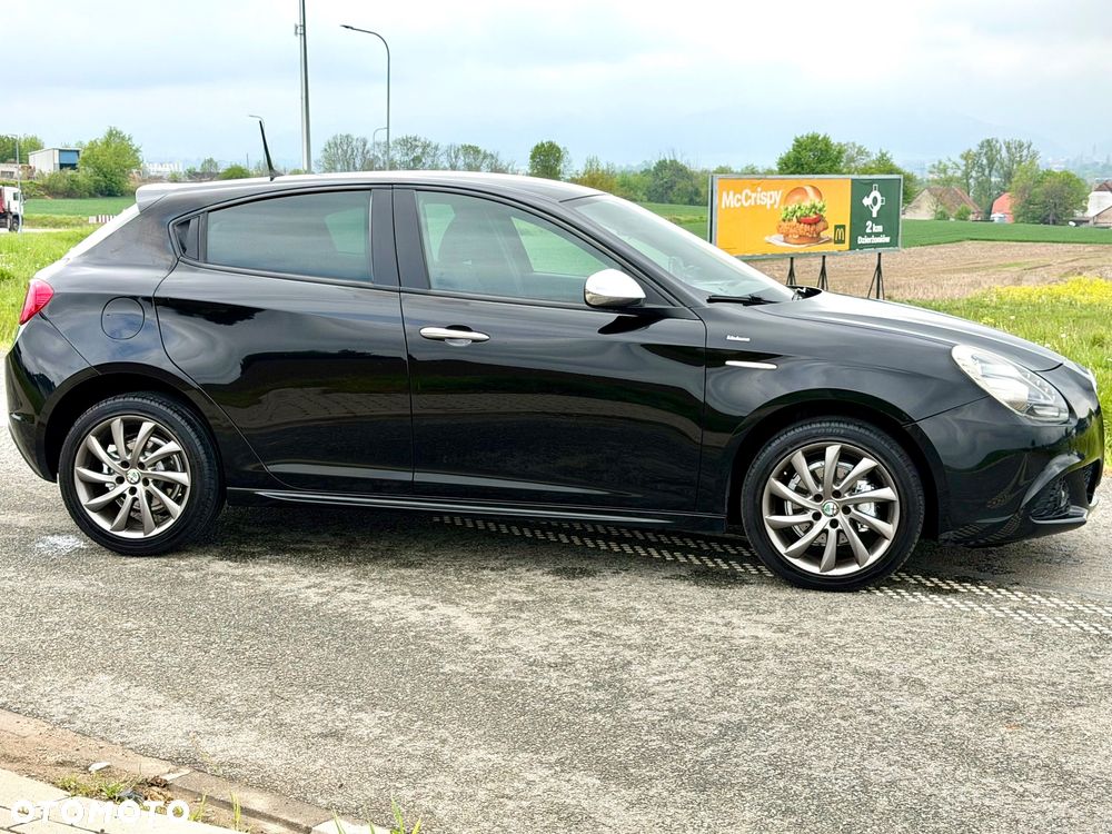 Alfa Romeo Giulietta 1.6 JTDM Veloce - 16