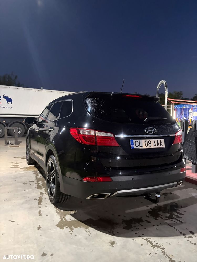 Hyundai Santa Fe 2.2 CRDi 4WD 7 seats Luxury+ - 11