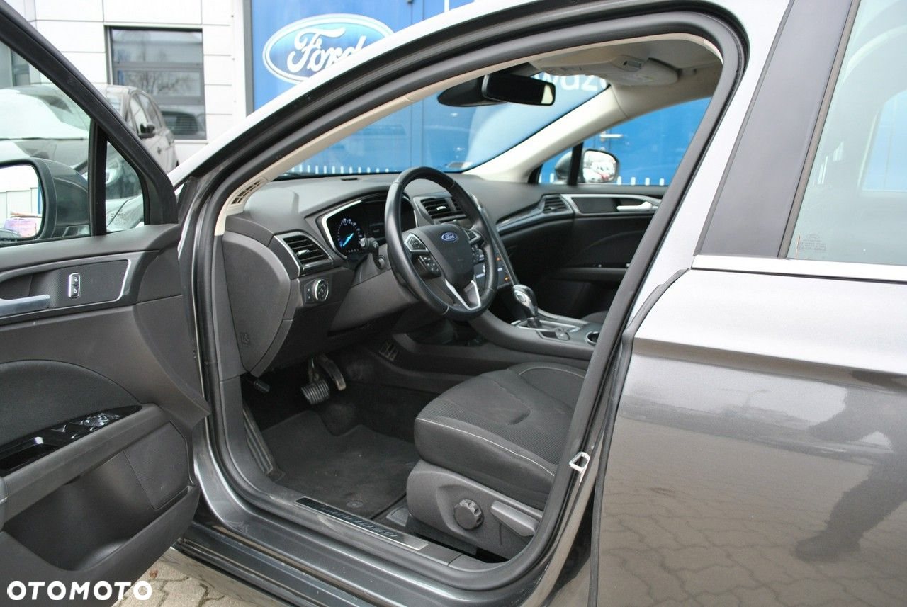 Ford Mondeo - 8