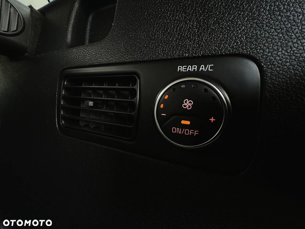 Kia Sorento 2.2 CRDI XL - 28