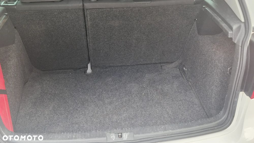 Volkswagen Golf - 15