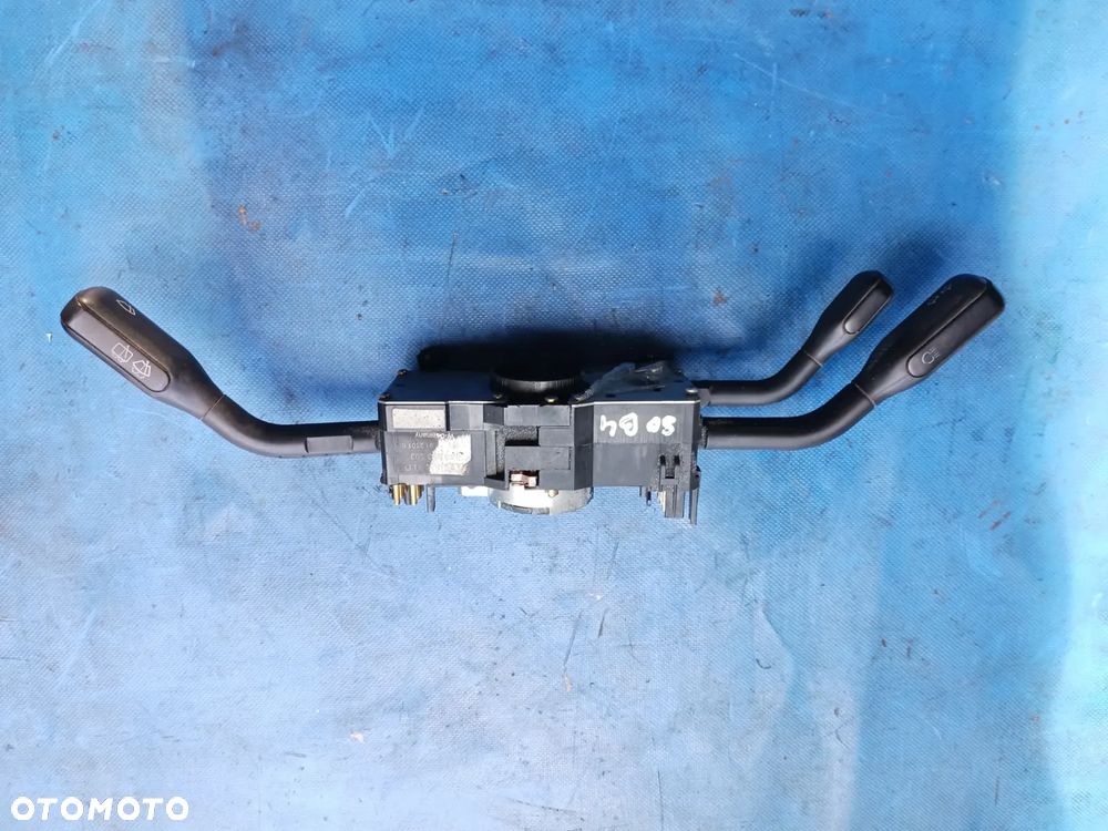 Przełącznik zespolony Audi 80 kierunkowskazów manetki AUDI 80 B4 włącznik świateł 443953513L 4A0953503 Oryginał 443953513H - 5