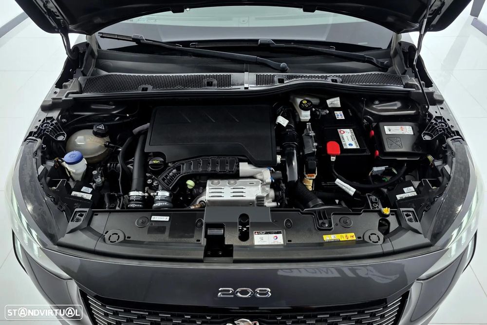 Peugeot 208 1.2 PureTech GT Line EAT8 - 33
