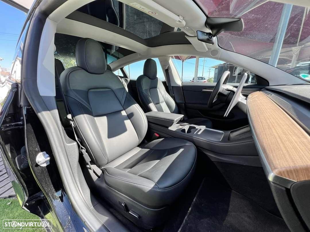 Tesla Model 3 Performance Dual Motor AWD - 19