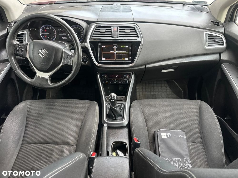 Suzuki SX4 1.5 Comfort - 10