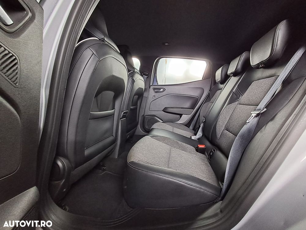 Renault Clio V TCe 90 CVT Techno - 25