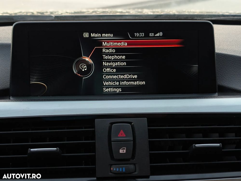 BMW Seria 3 320d Modern Line - 20