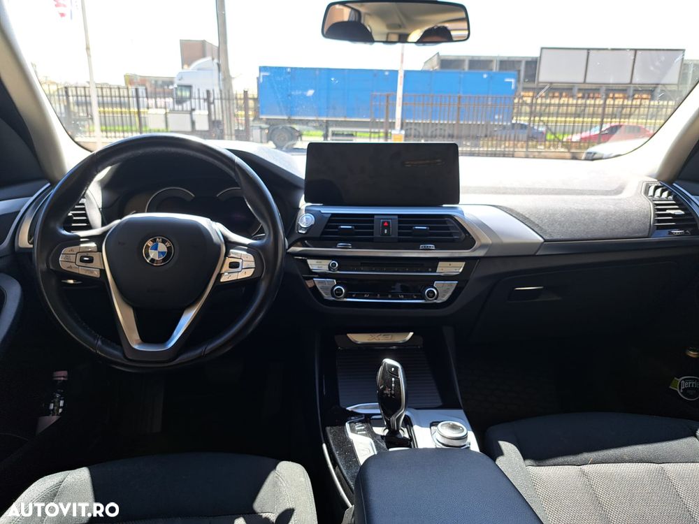 BMW X3 xDrive20i Aut. - 18
