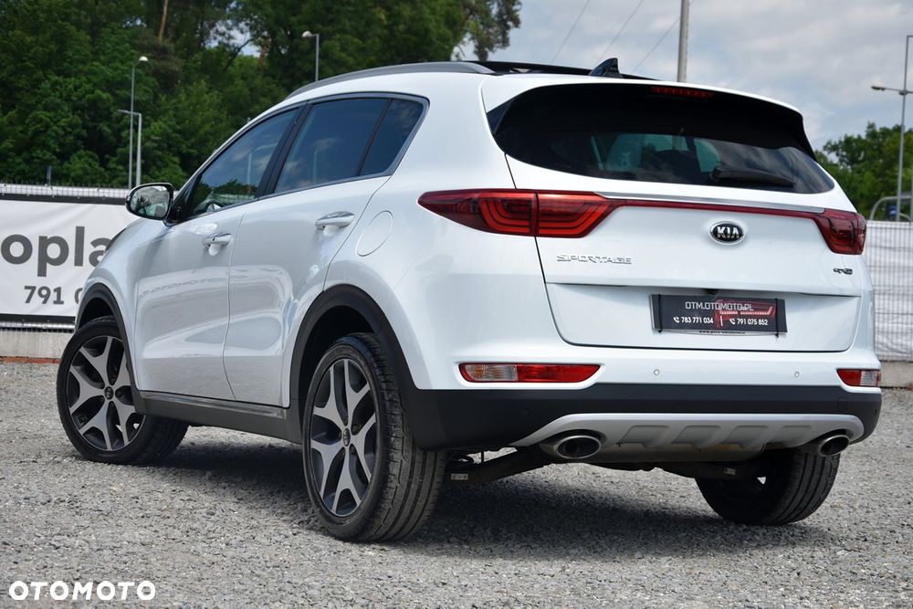 Kia Sportage 2.0 CRDI XL - 13