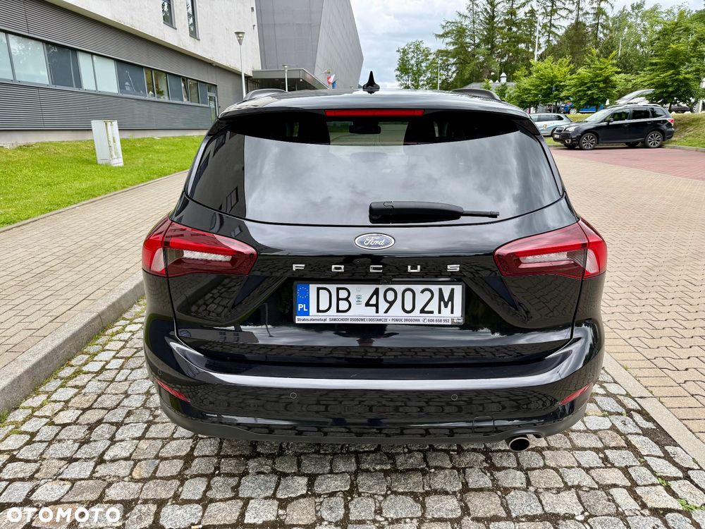 Ford Focus 1.5 EcoBlue Start-Stopp-System TITANIUM STYLE - 6