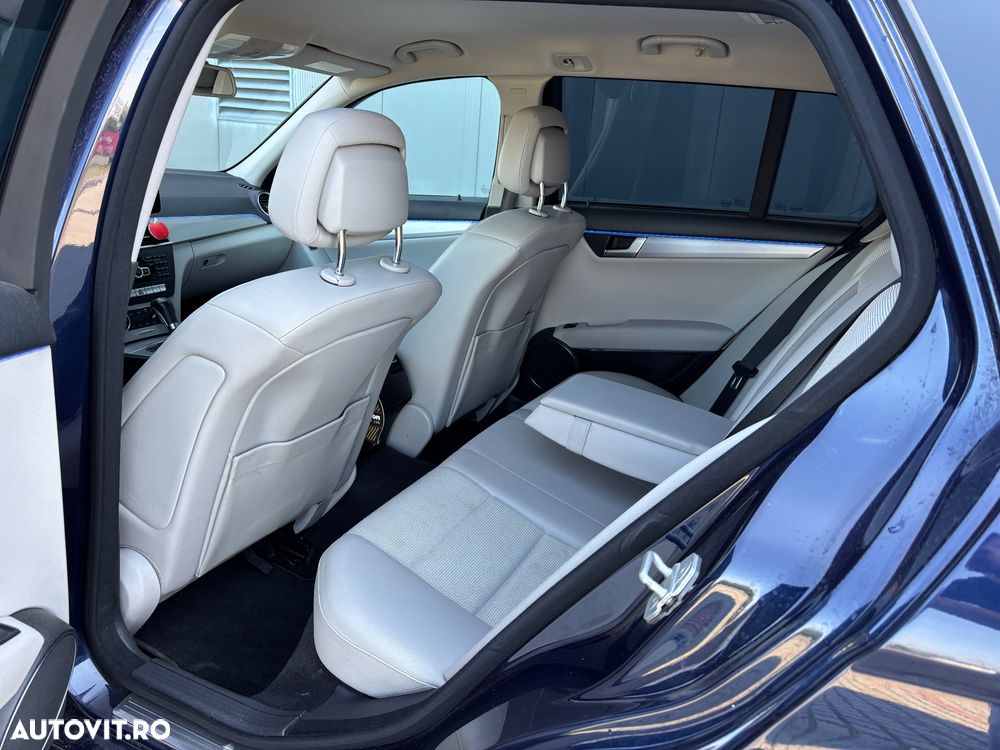 Mercedes-Benz C 220 BlueTec BlueEFFICIENCY Edition - 11