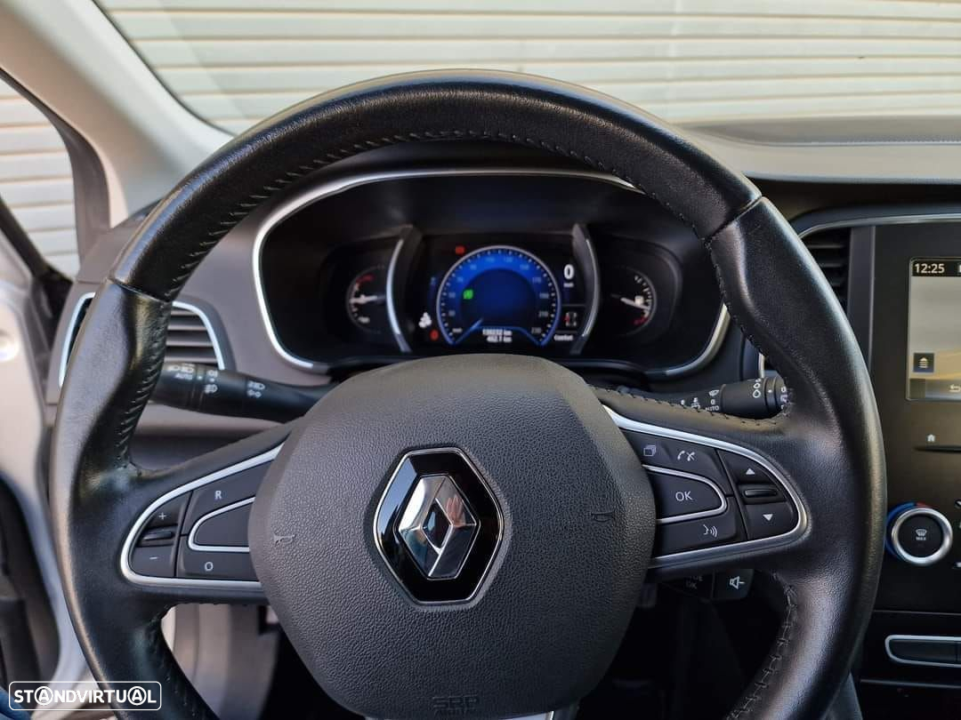 Renault Mégane Sport Tourer - 6