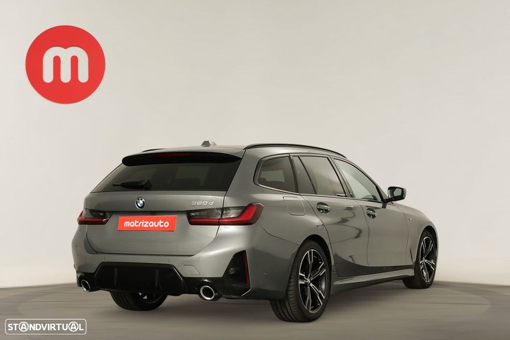 BMW 320 d Pack Desportivo M Auto - 4