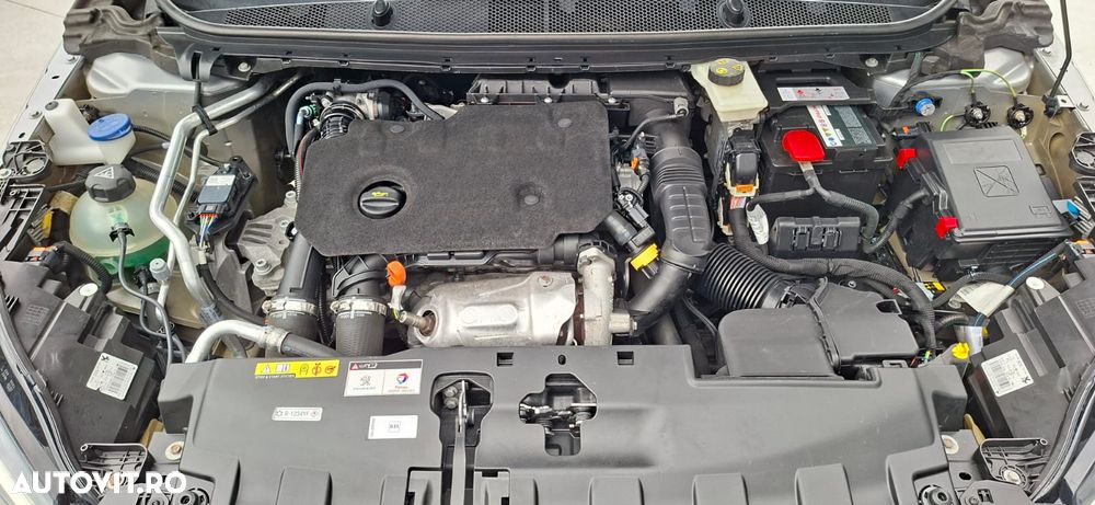 Peugeot 308 BlueHDi 130 Stop & Start Allure Business-Paket - 18