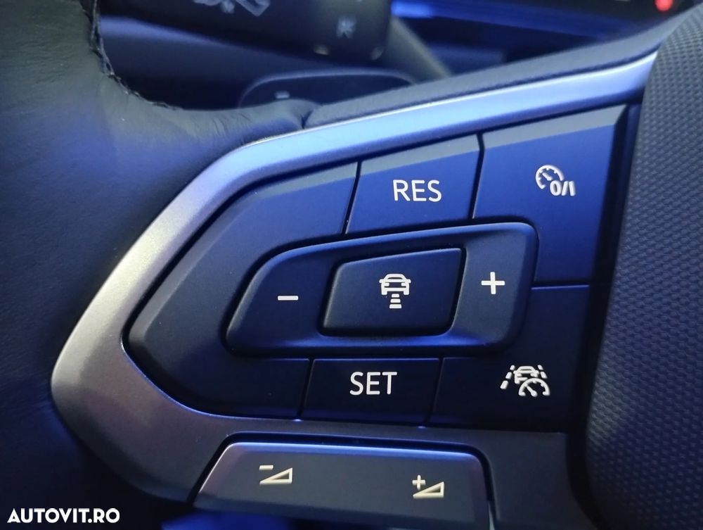 Volkswagen T-Roc 1.5 TSI DSG Style - 13