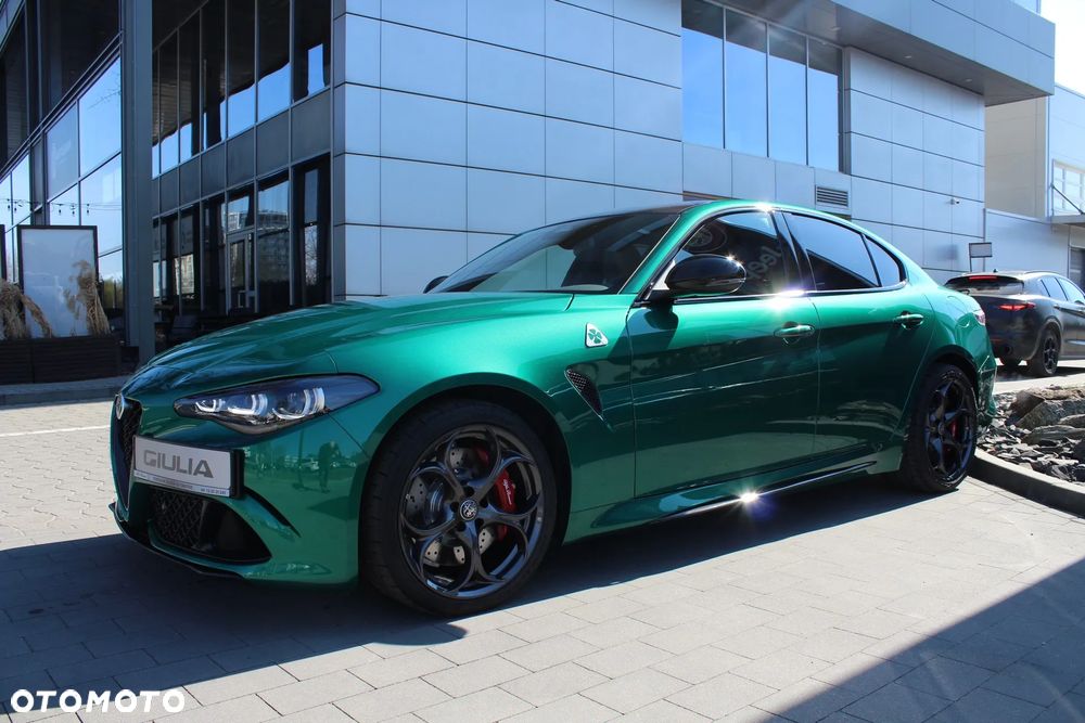 Alfa Romeo Giulia 2.9 Bi Turbo V6 Quadrifoglio - 2