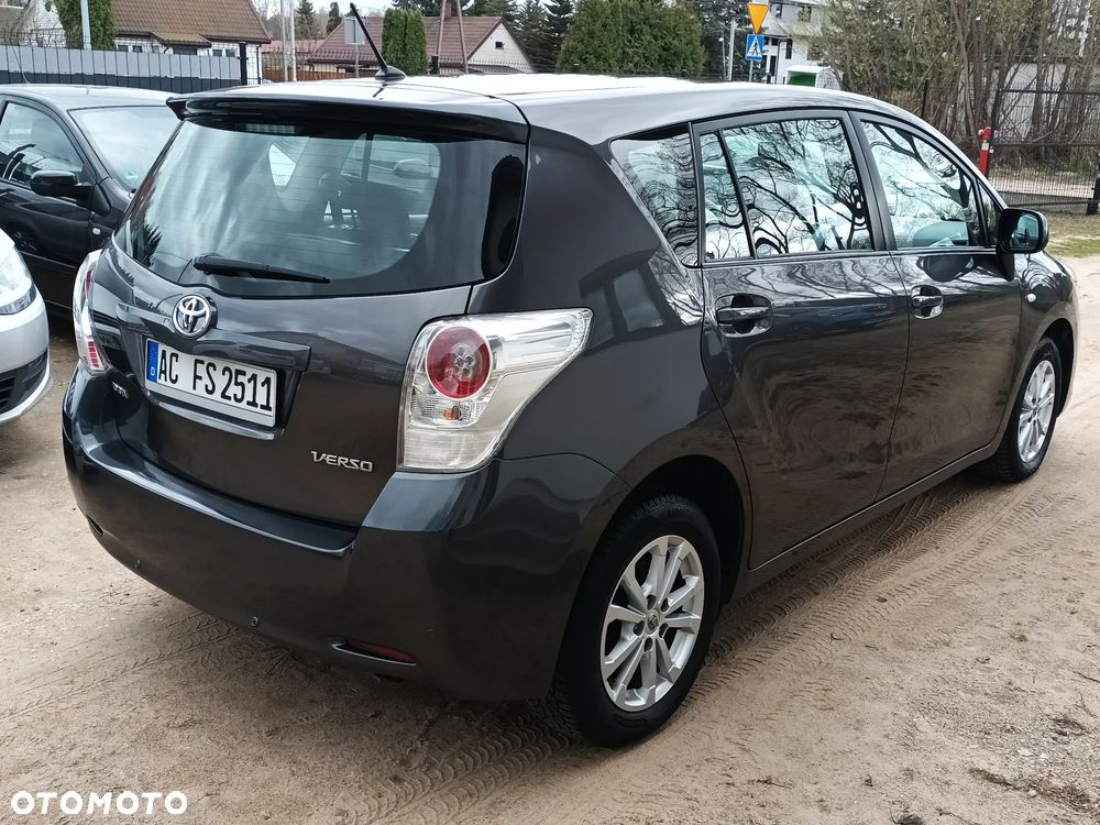 Toyota Verso 1.8 5-Sitzer Executive - 3