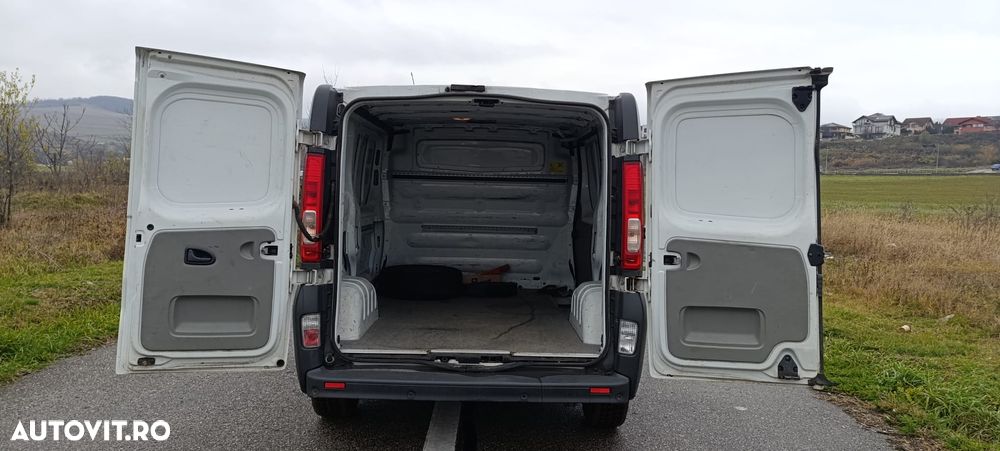 Opel Vivaro - 6