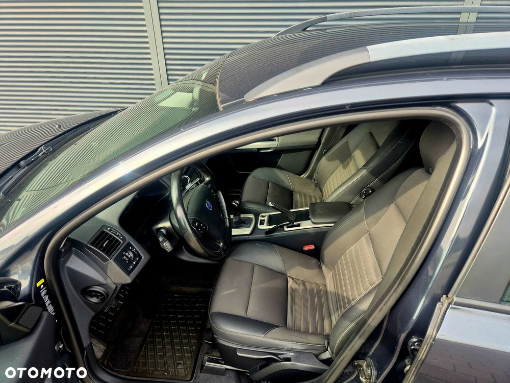 Volvo V50 - 10