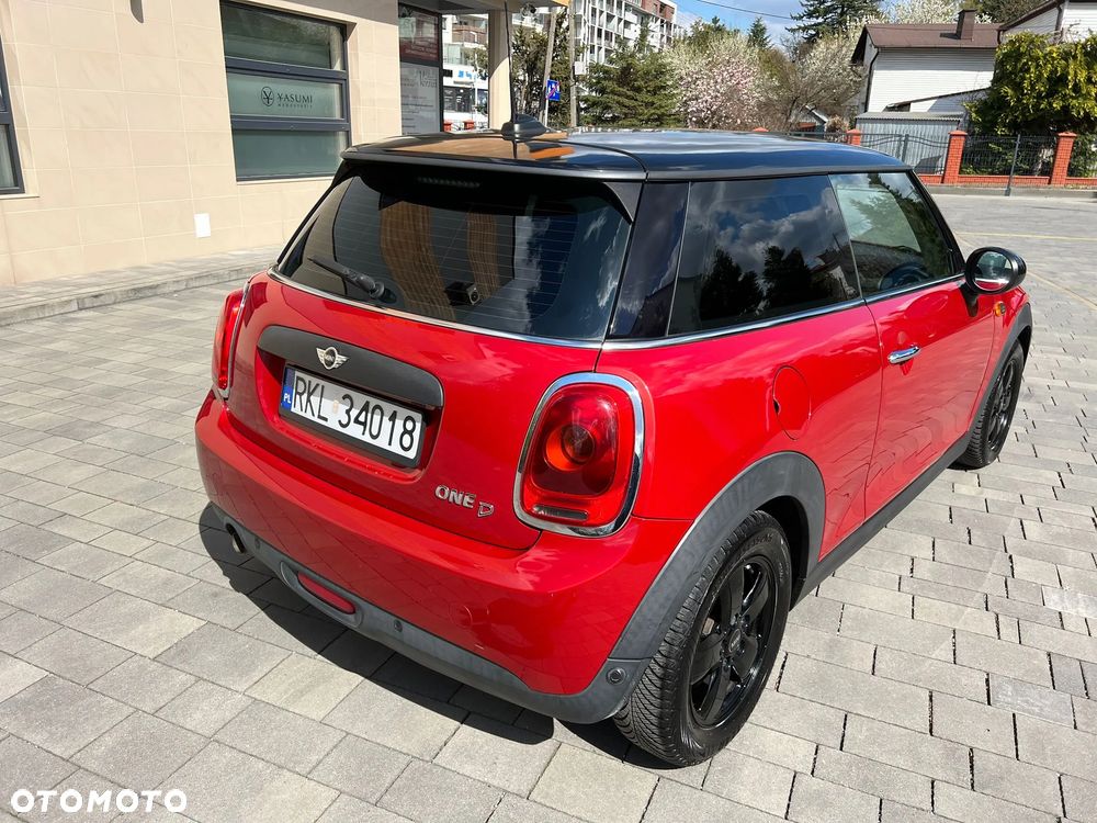 MINI ONE D Blackyard - 8