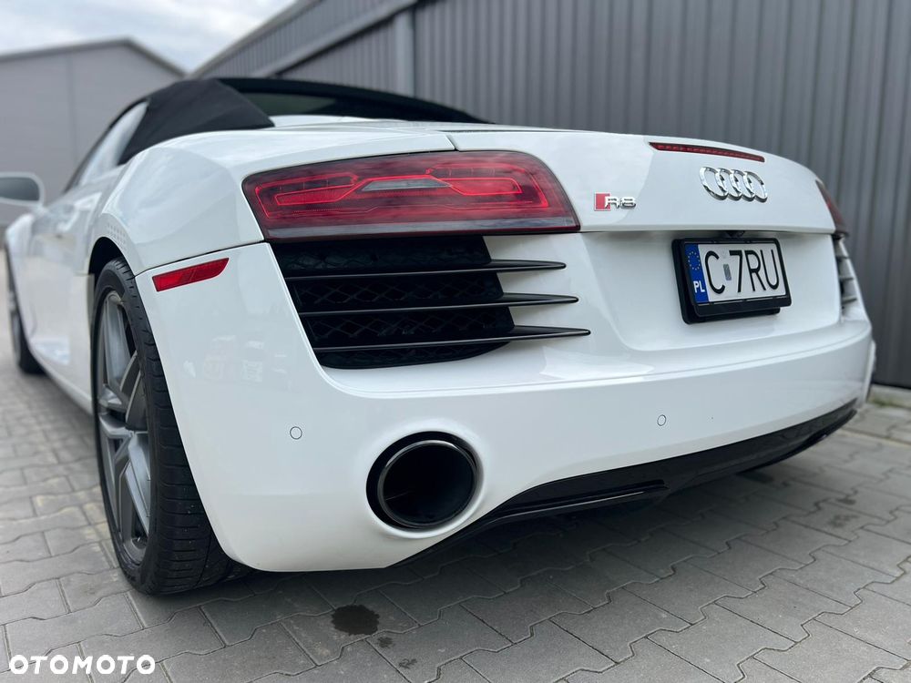 Audi R8 Spyder 4.2 Quattro S tronic - 26