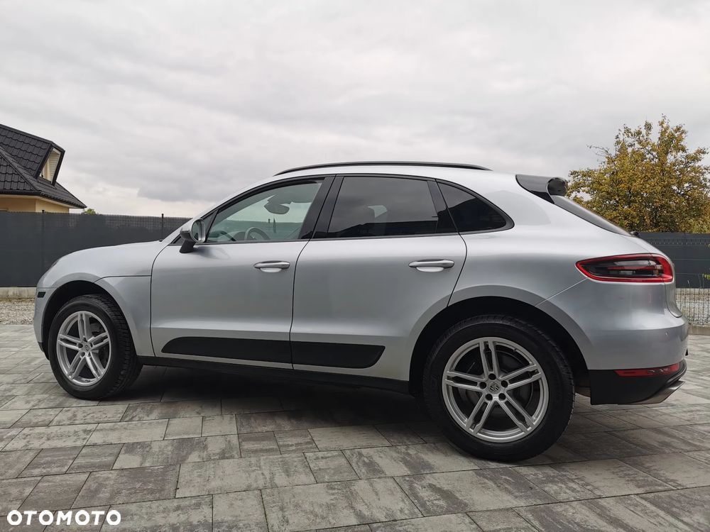 Porsche Macan Standard - 19