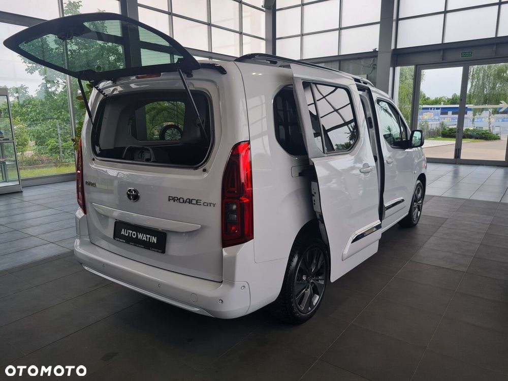 Toyota Proace City Verso Long 1.2 D-4T Family - 12