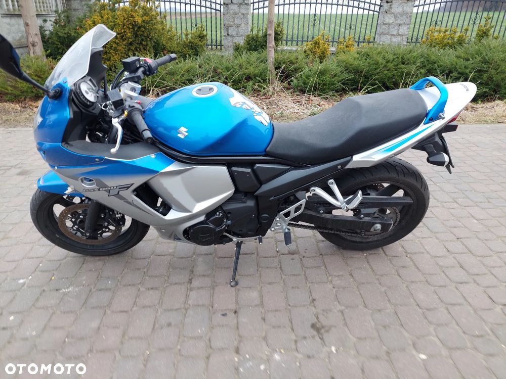 Suzuki GSX-F - Katana - 2