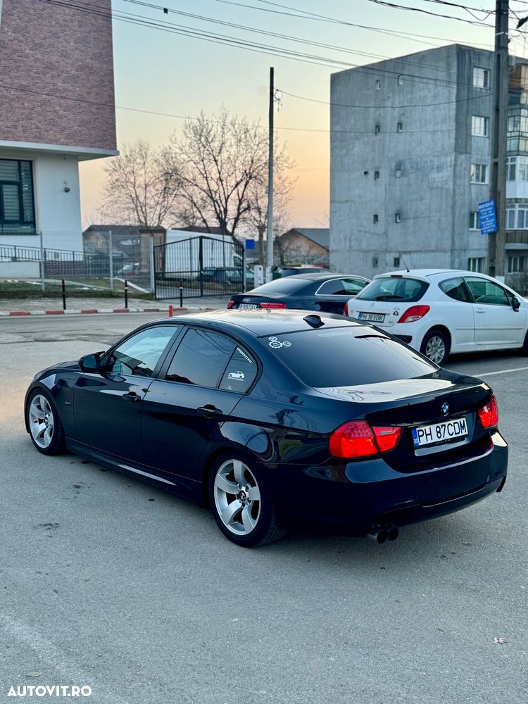 BMW Seria 3 320d - 11